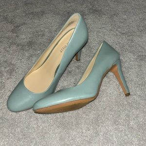 NINE WEST STILETTOS